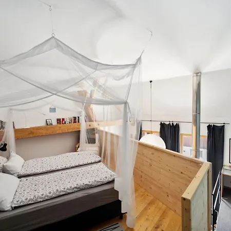 Spiegl By Interhome Waizacker